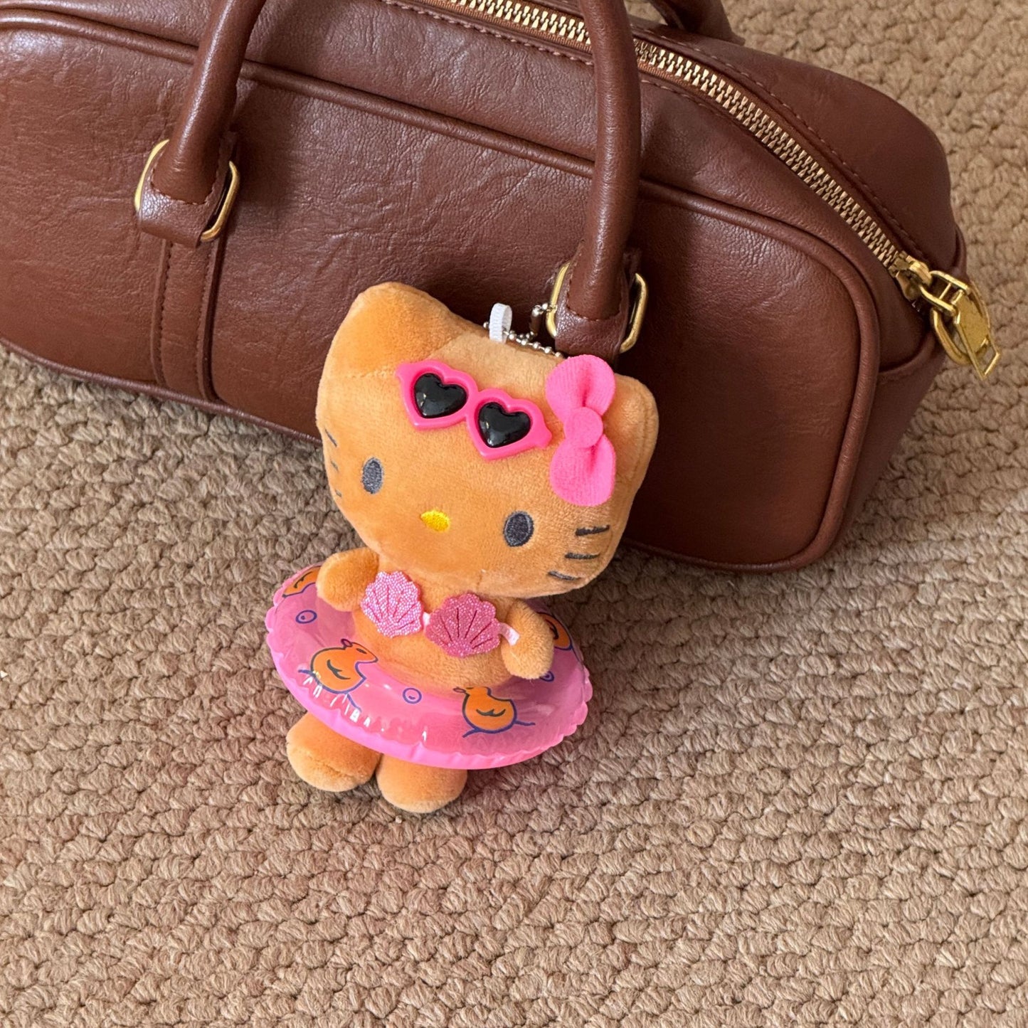 KAWAII PLUSH FLOAT KEYCHAIN
